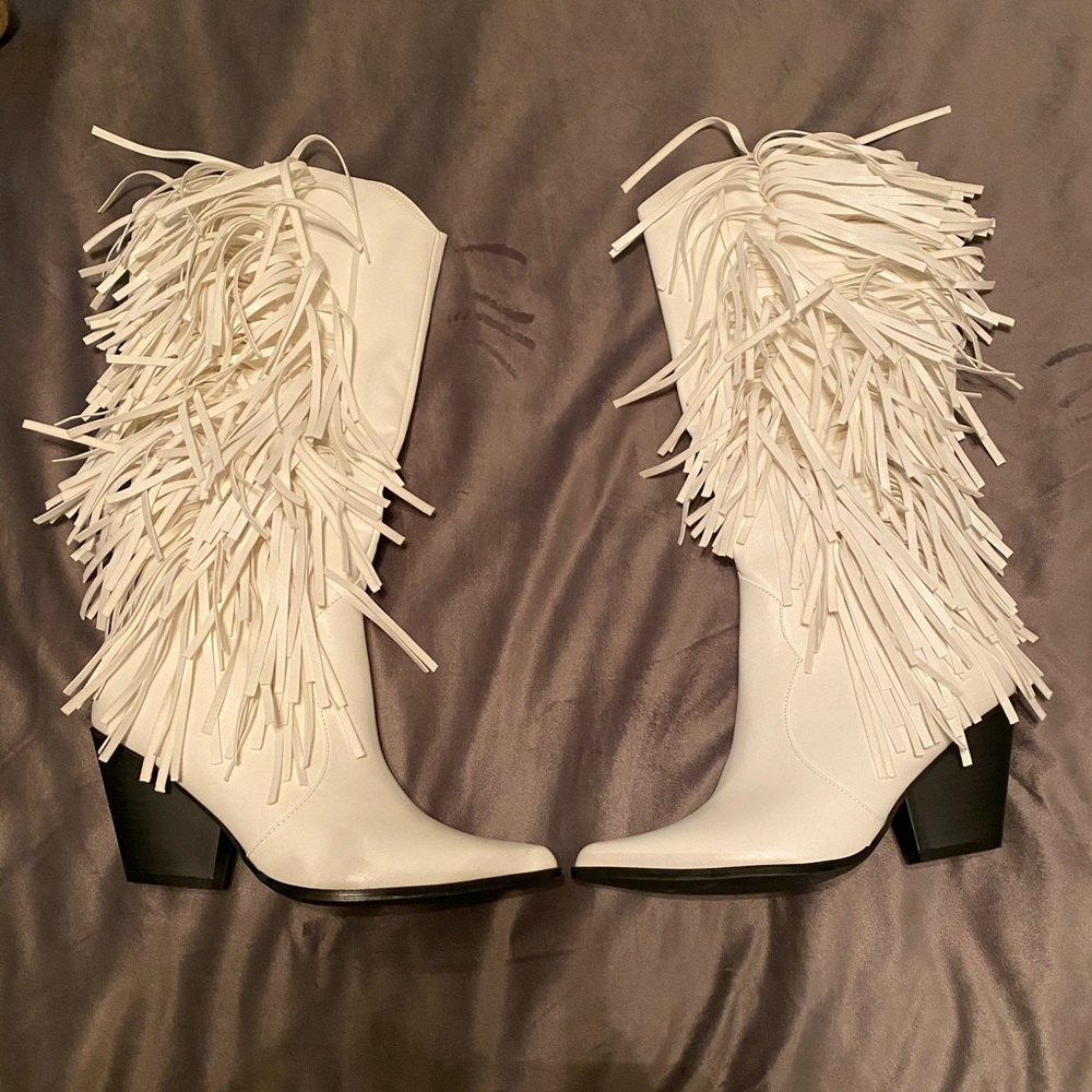 White fringe boots